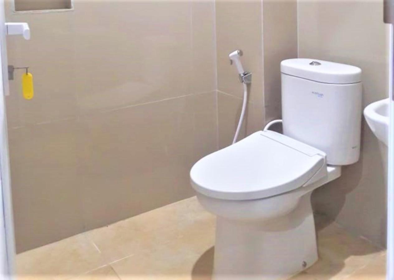 Azalia Residence Palembang Exterior foto